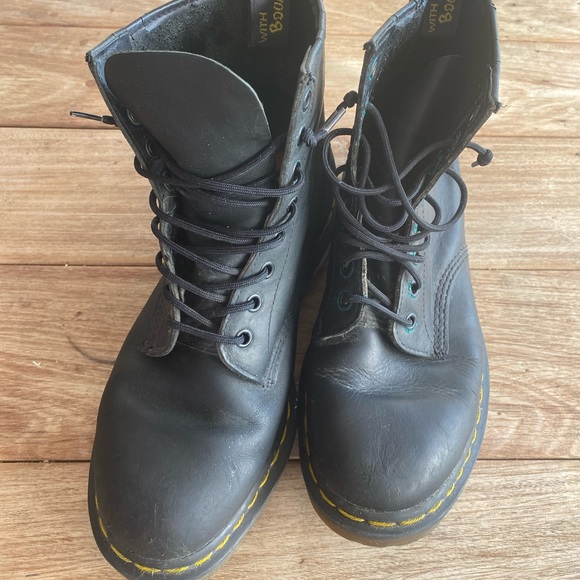 Dr. Martens Boots - Picture 1 of 6